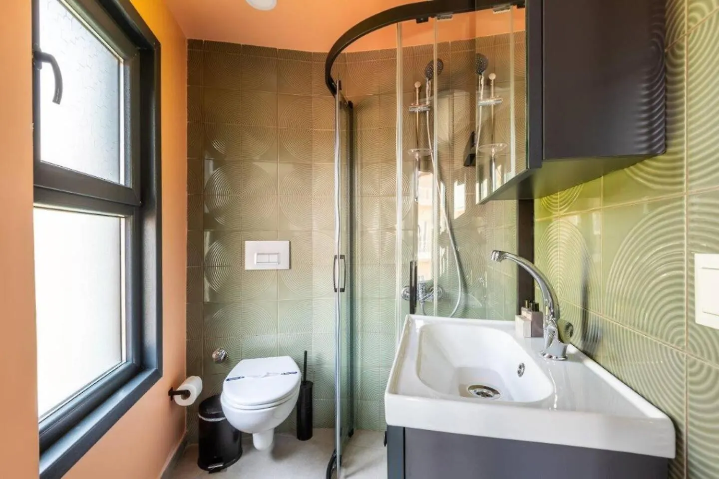 Gorgeous Airy 2Bd2Bath Bosphorus Views! #358 Apartment Istanbul