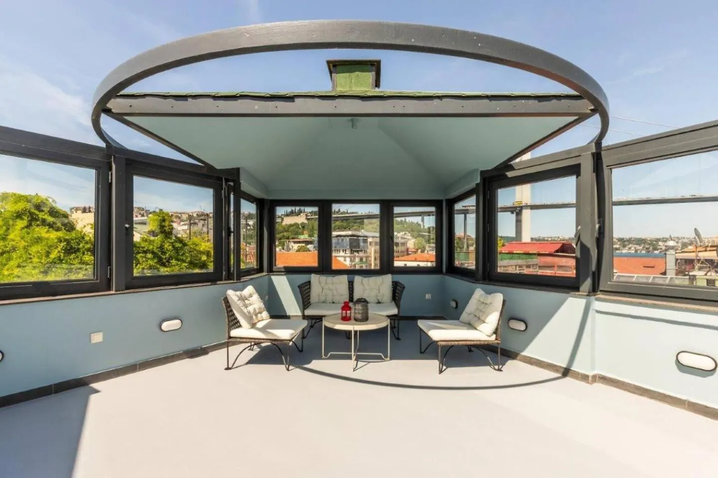 Gorgeous Airy 2Bd2Bath Bosphorus Views! #358 Apartment Istanbul