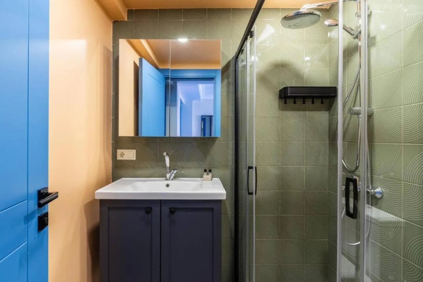 Gorgeous Airy 2Bd2Bath Bosphorus Views! #358 Apartment Istanbul