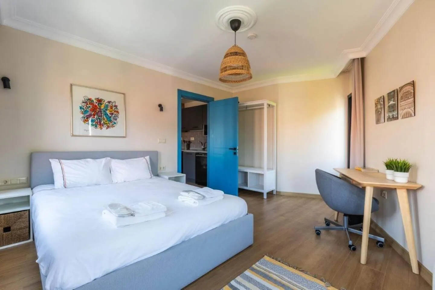 Gorgeous Airy 2Bd2Bath Bosphorus Views! #358 Apartment Istanbul