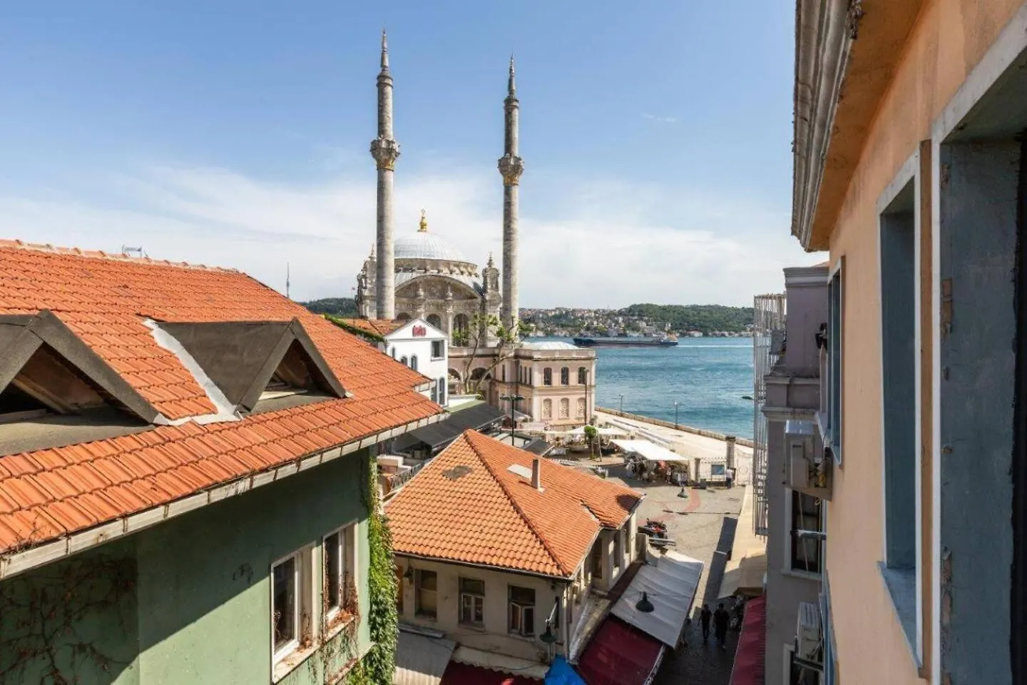 Gorgeous Airy 2Bd2Bath Bosphorus Views! #358 Apartment Istanbul Turkey